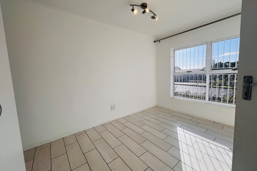 To Let 1 Bedroom Property for Rent in Townsend Estate Western Cape